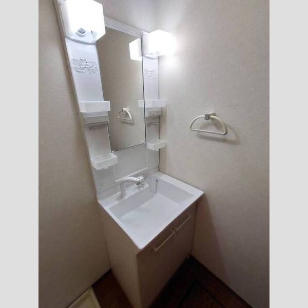 洗面所 (洗髪洗面化粧台)