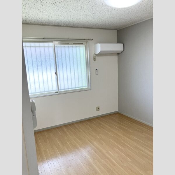その他 (洋室)