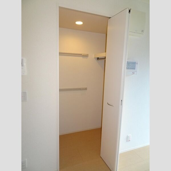 収納 (クローゼット)