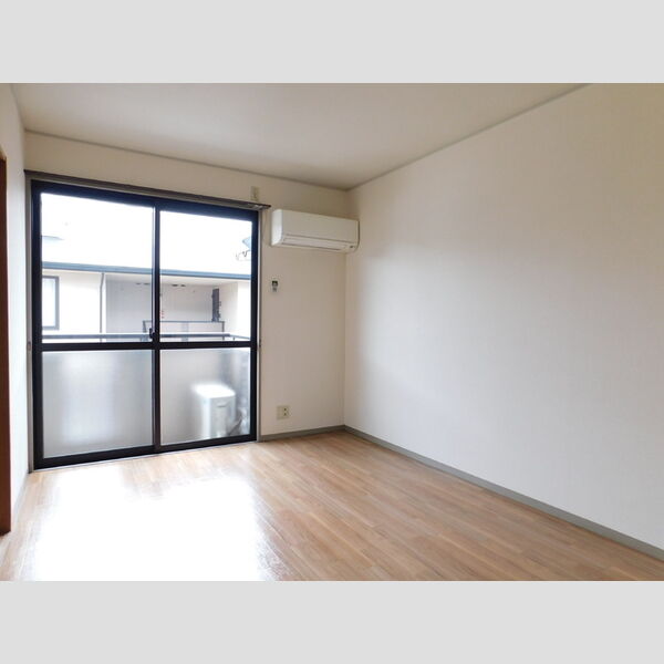 居室・リビング (南洋室(エアコン付))