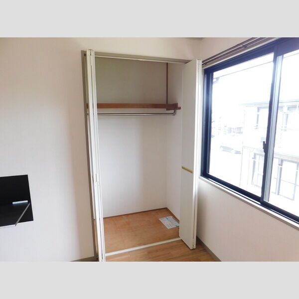 収納 (クローゼット)