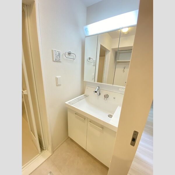 洗面所 (洗面所)