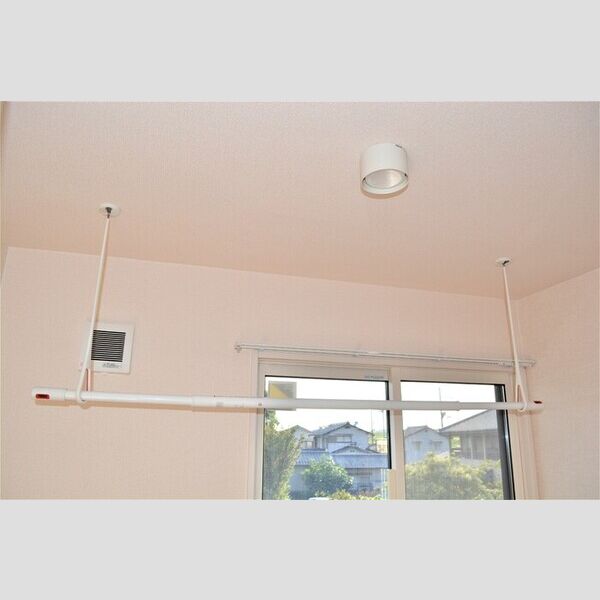 その他 (室内物干し)