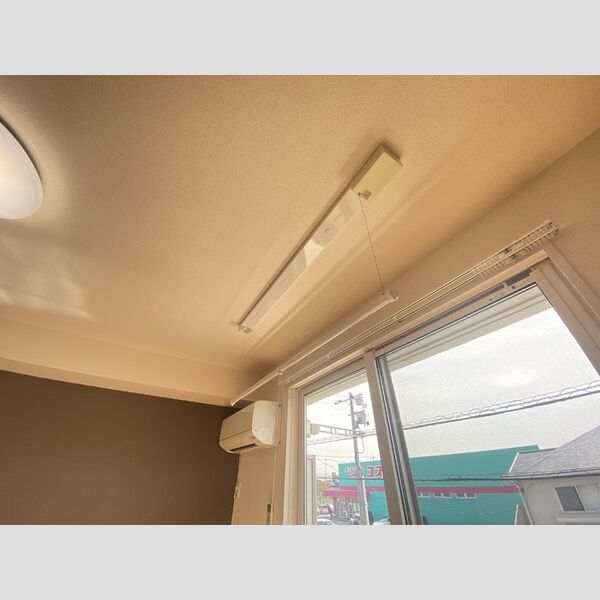 その他 (室内物干し)