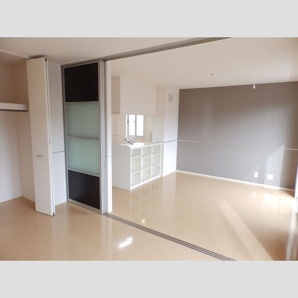その他 (洋室南6帖)