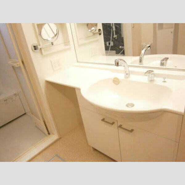 洗面所 (洗面台)