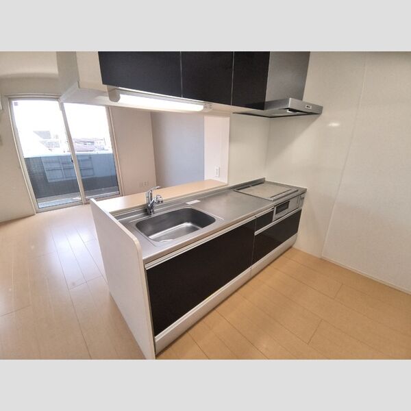 キッチン (システムキッチン)