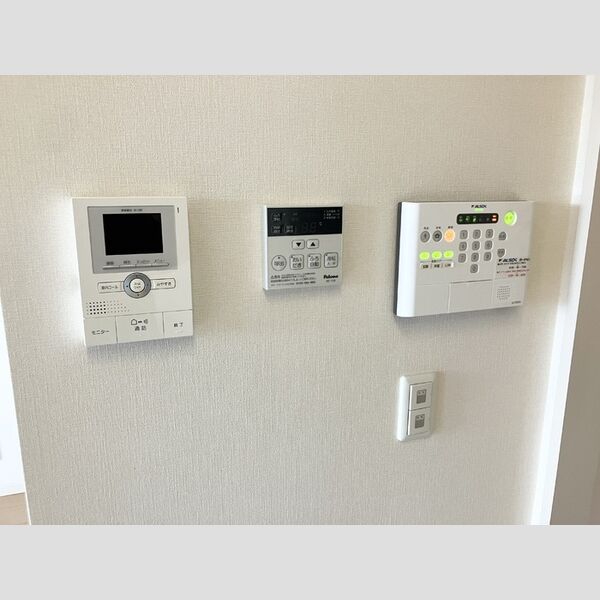 その他設備 (モニタ付インターホン、ALSOKホームセキュリティ)