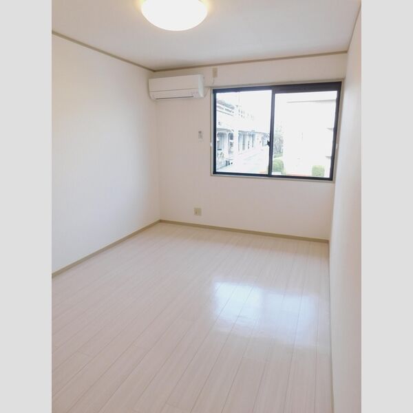 その他 (洋室北6帖(エアコン・照明))