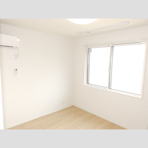 その他 (洋室(エアコン付き))