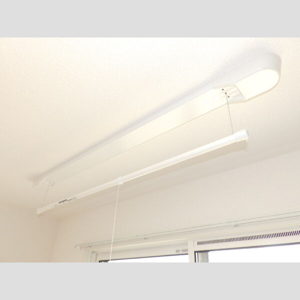 その他 (室内物干し)