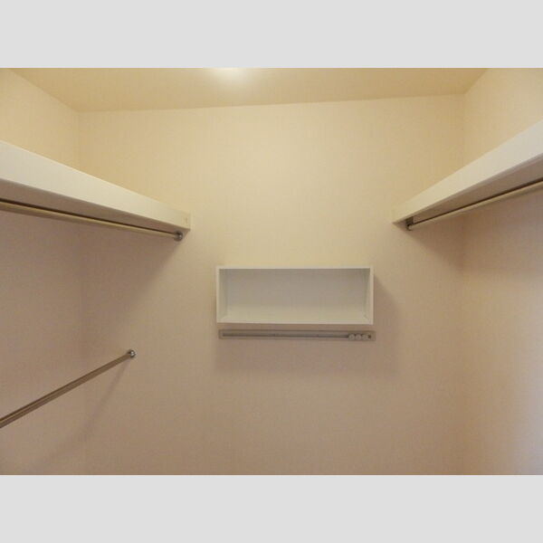 収納 (洋室　ウォークインクローゼット)