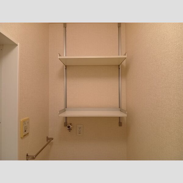 その他 (洗濯機上収納)