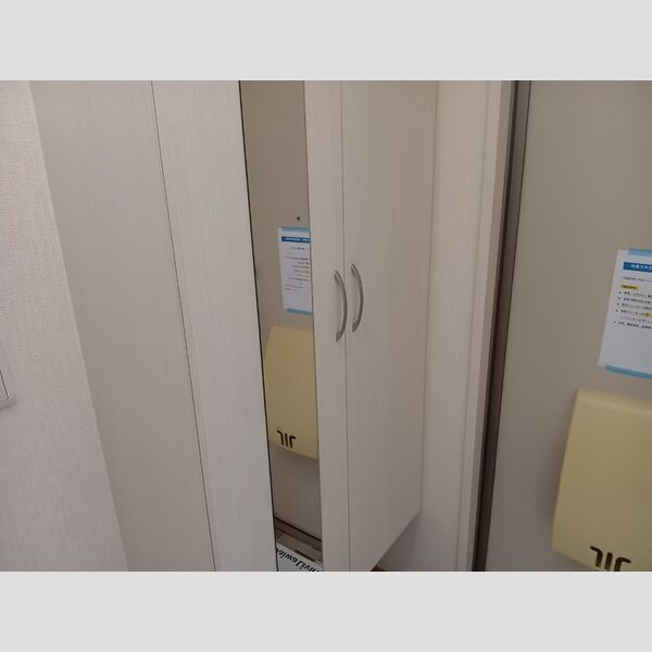 玄関 (シューズボックス)