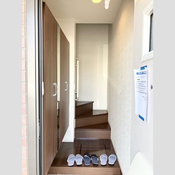 玄関 (シューズボックス)