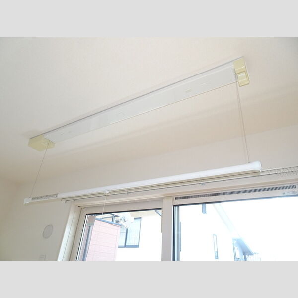 その他 (室内物干し)