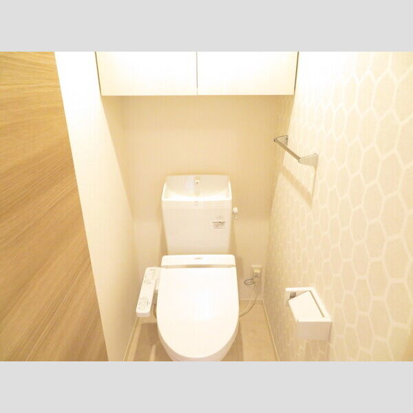 トイレ (トイレ(温水洗浄暖房便座))