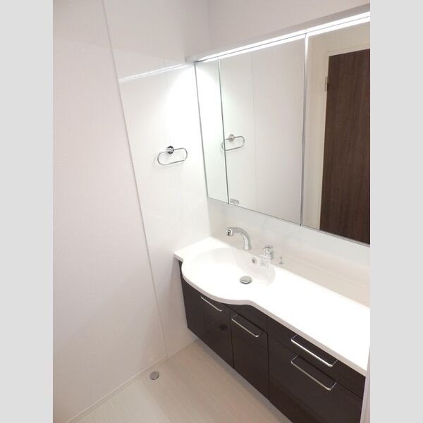 洗面所 (キッチン)