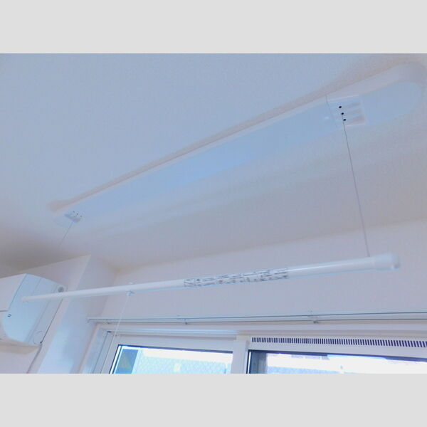 その他 (室内物干し)