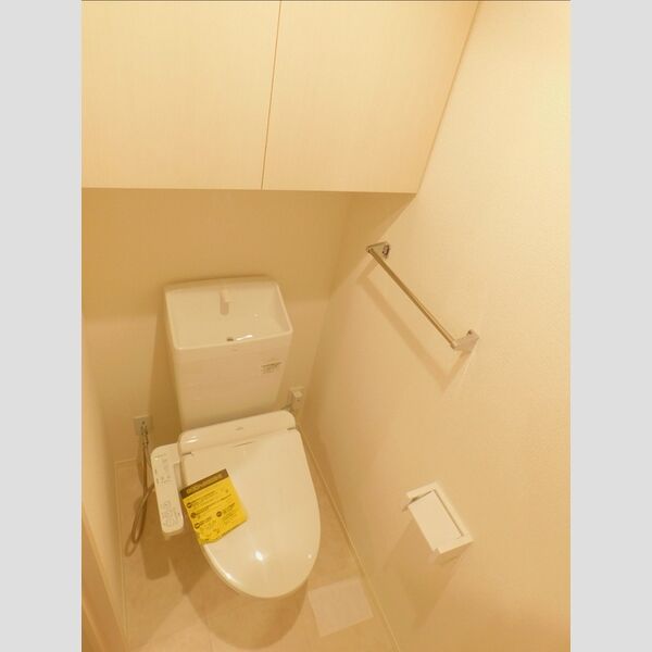 トイレ (温水洗浄便座)