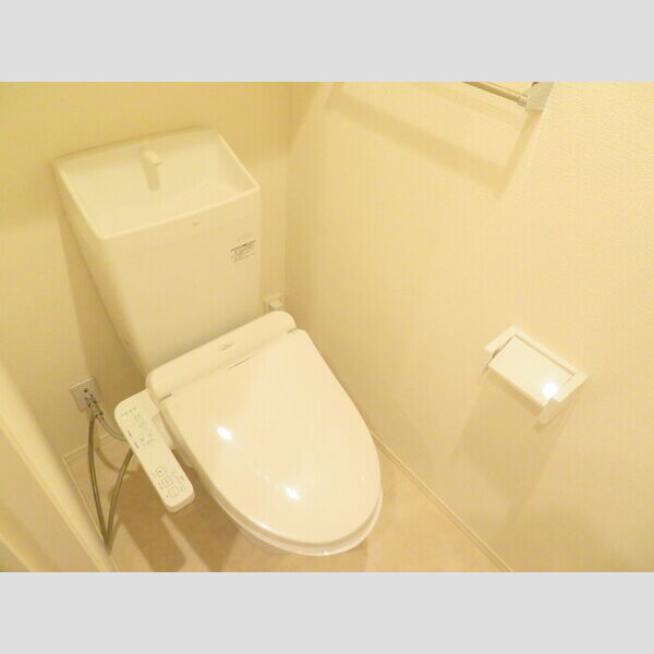 トイレ (トイレ(温水洗浄暖房便座))