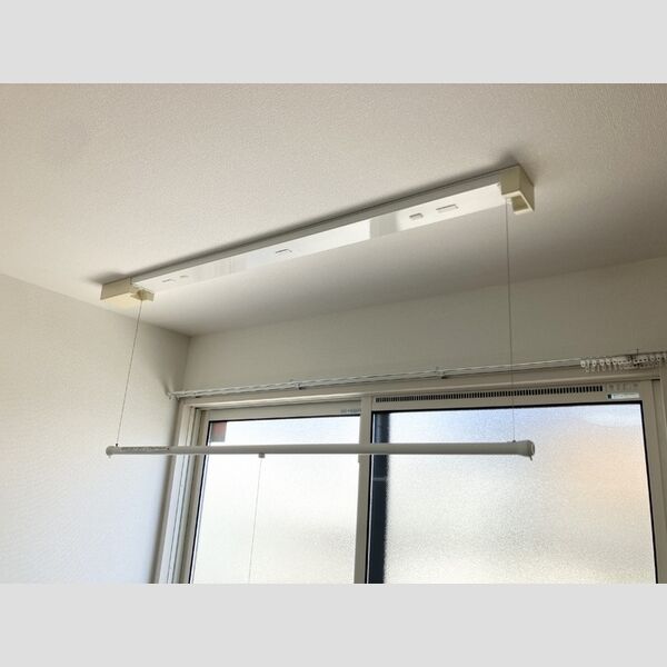 その他 (室内物干し)