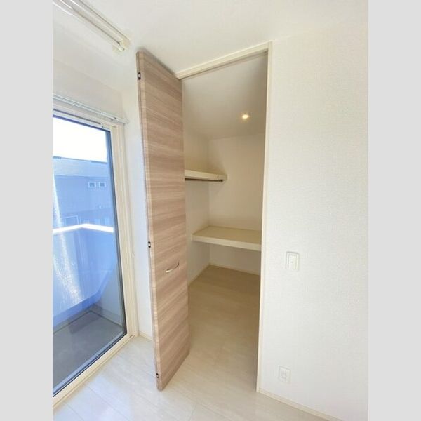 収納 (ウォークインクローゼット)