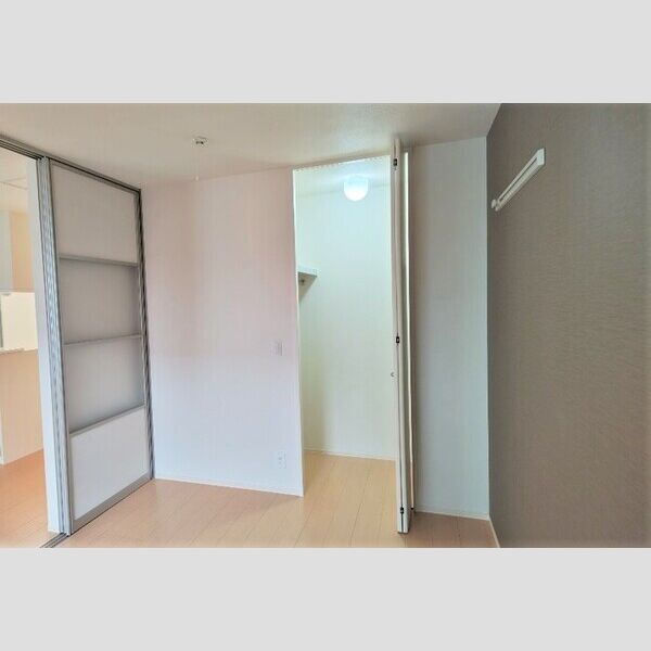 収納 (クローゼット)