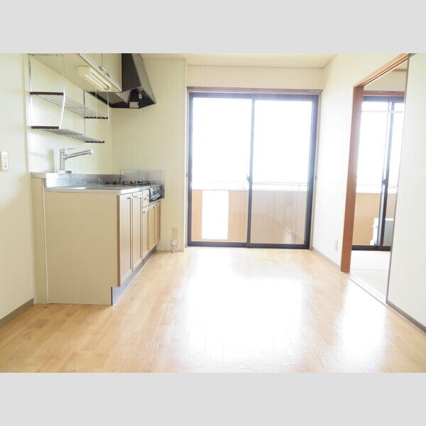 居室・リビング (DK)