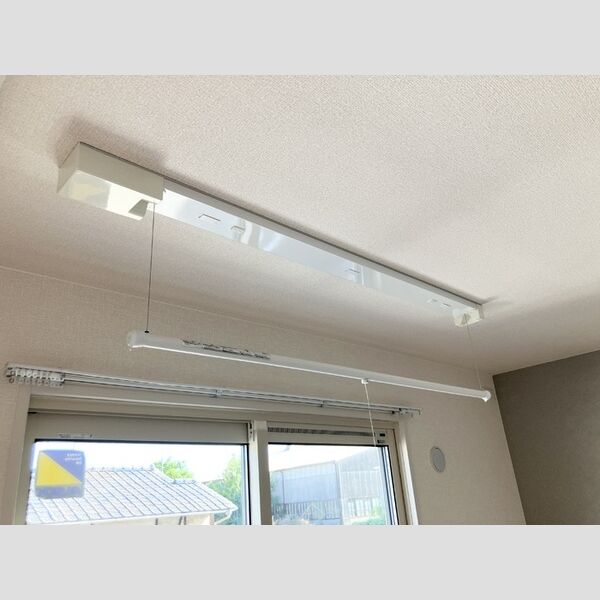 その他 (室内物干し)