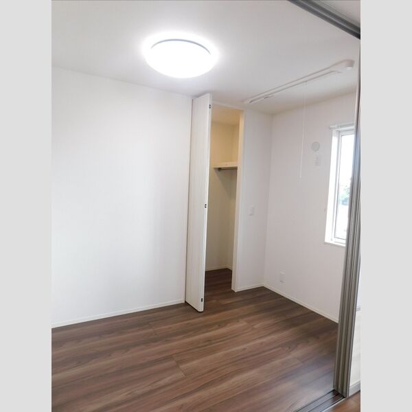 その他 (洋室4帖)