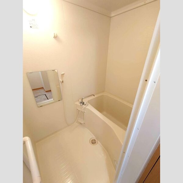 バス (浴室)