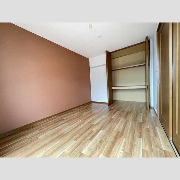 その他 (南洋室)