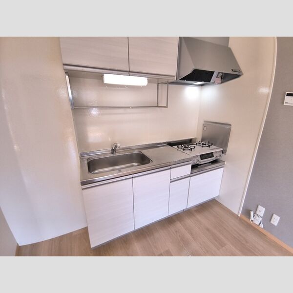 キッチン (キッチン)