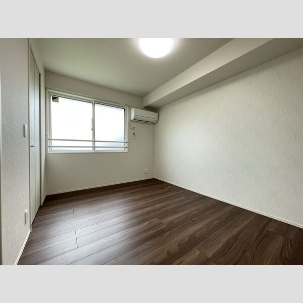 その他 (西洋室6帖(エアコン付き))