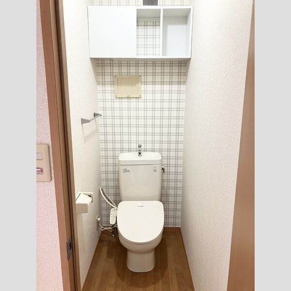 トイレ (温水洗浄暖房便座)