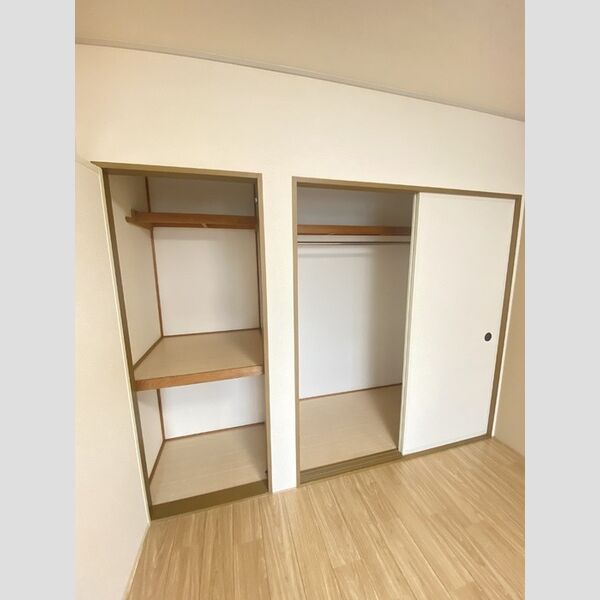 収納 (クローゼット)