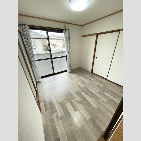 その他 (北洋室4.5帖)