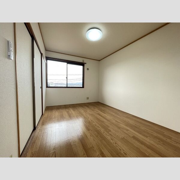 その他 (西洋室6帖)