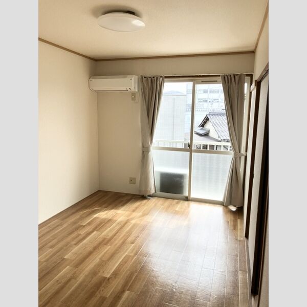 居室・リビング (洋室)