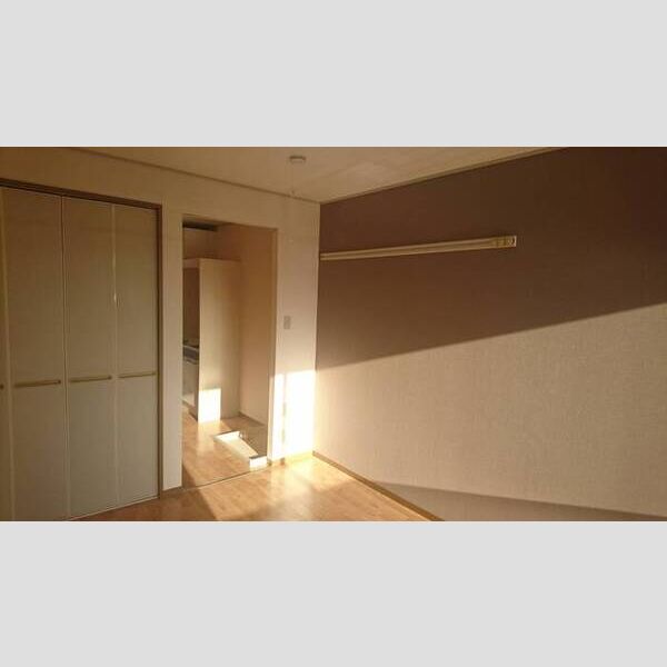 居室・リビング (洋室(エアコン付き))