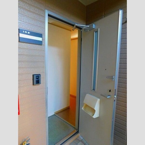 玄関 (玄関)