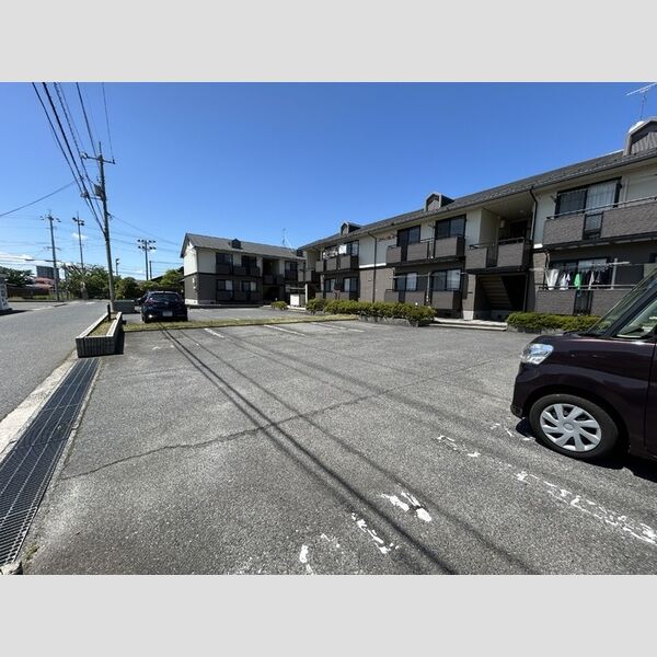 駐車場 (駐車場)