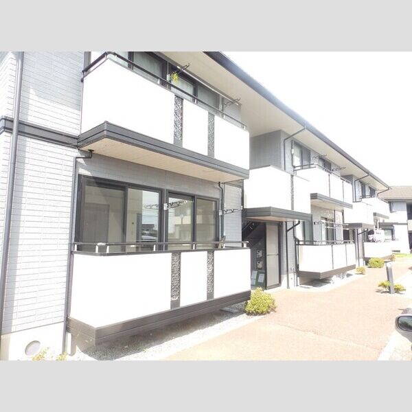 エントランス (建物入口)