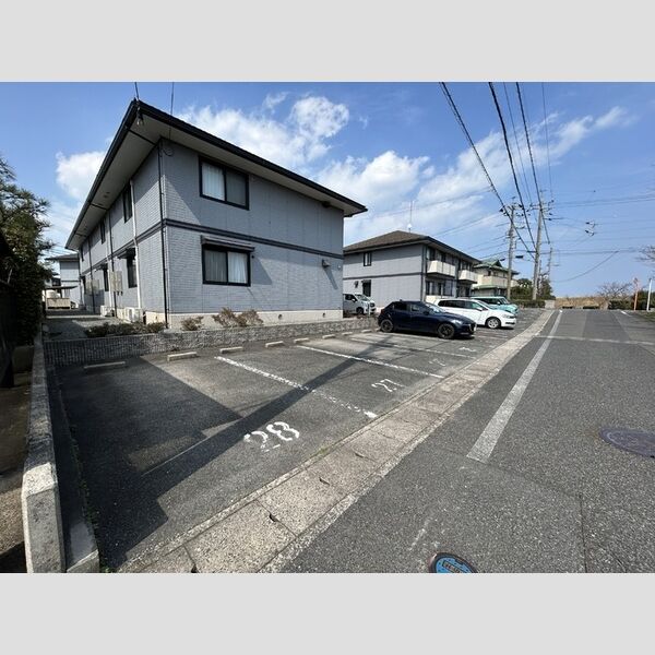 駐車場 (駐車場(B棟東側))