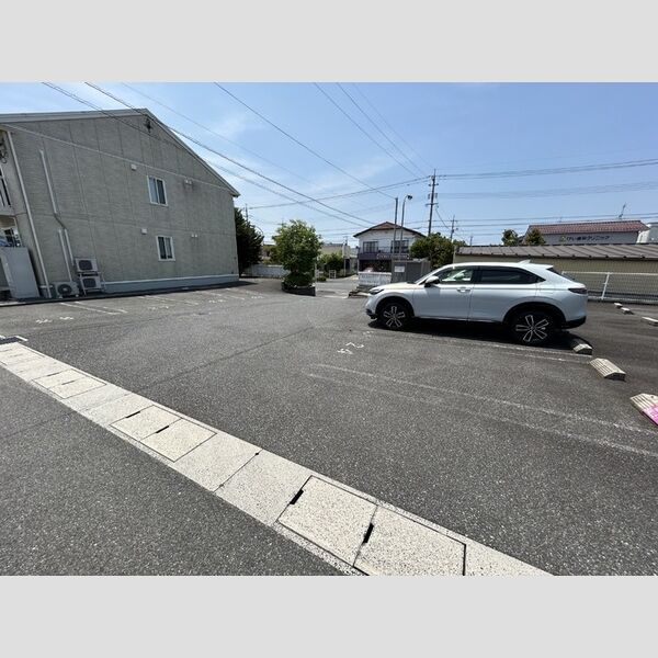 駐車場 (駐車場)