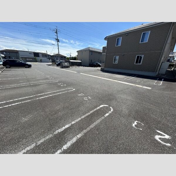 駐車場 (駐車場)