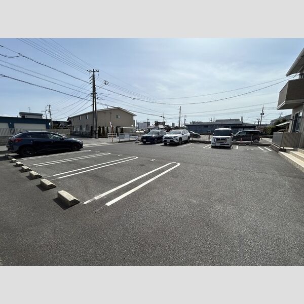 駐車場 (駐車場)