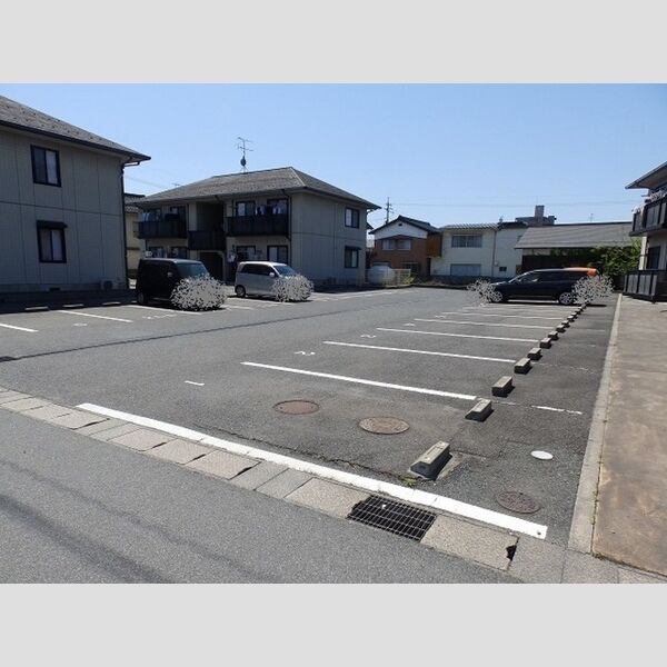 駐車場 (駐車場)