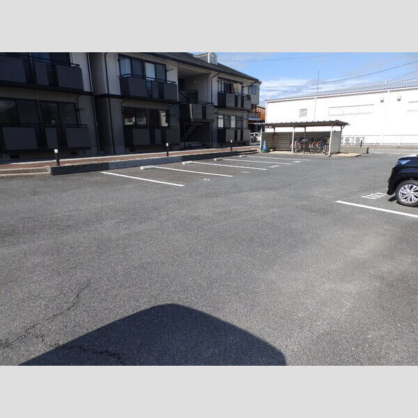 駐車場 (駐車場)